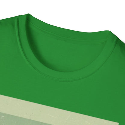 Timeless Nature Lover & Retro Wildlife Adventure T-Shirt